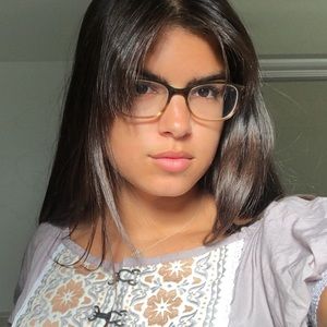 Meet your Posher, Ella